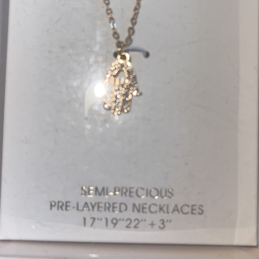 nOir Necklace NWT - Picture 2 of 3